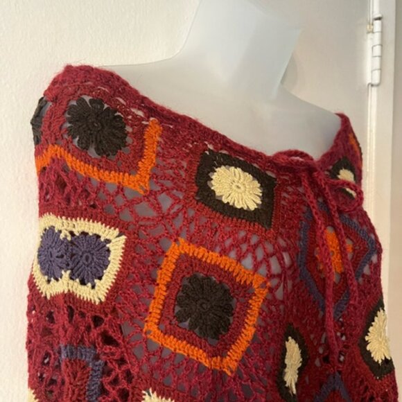 Forever 21 ~ Beautiful Yarn Knitted ~ Poncho - Picture 3 of 8